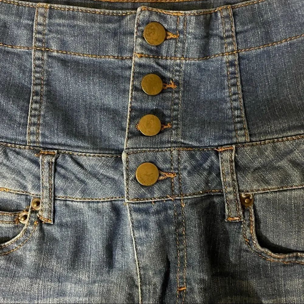 Forever 21 Super High Rise Denim Shorts - Picture 3 of 9